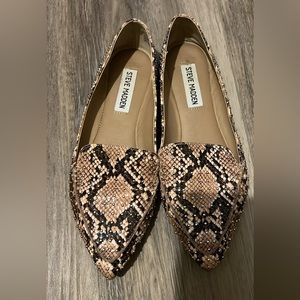 Steve Madden Snakeskin and stud flats